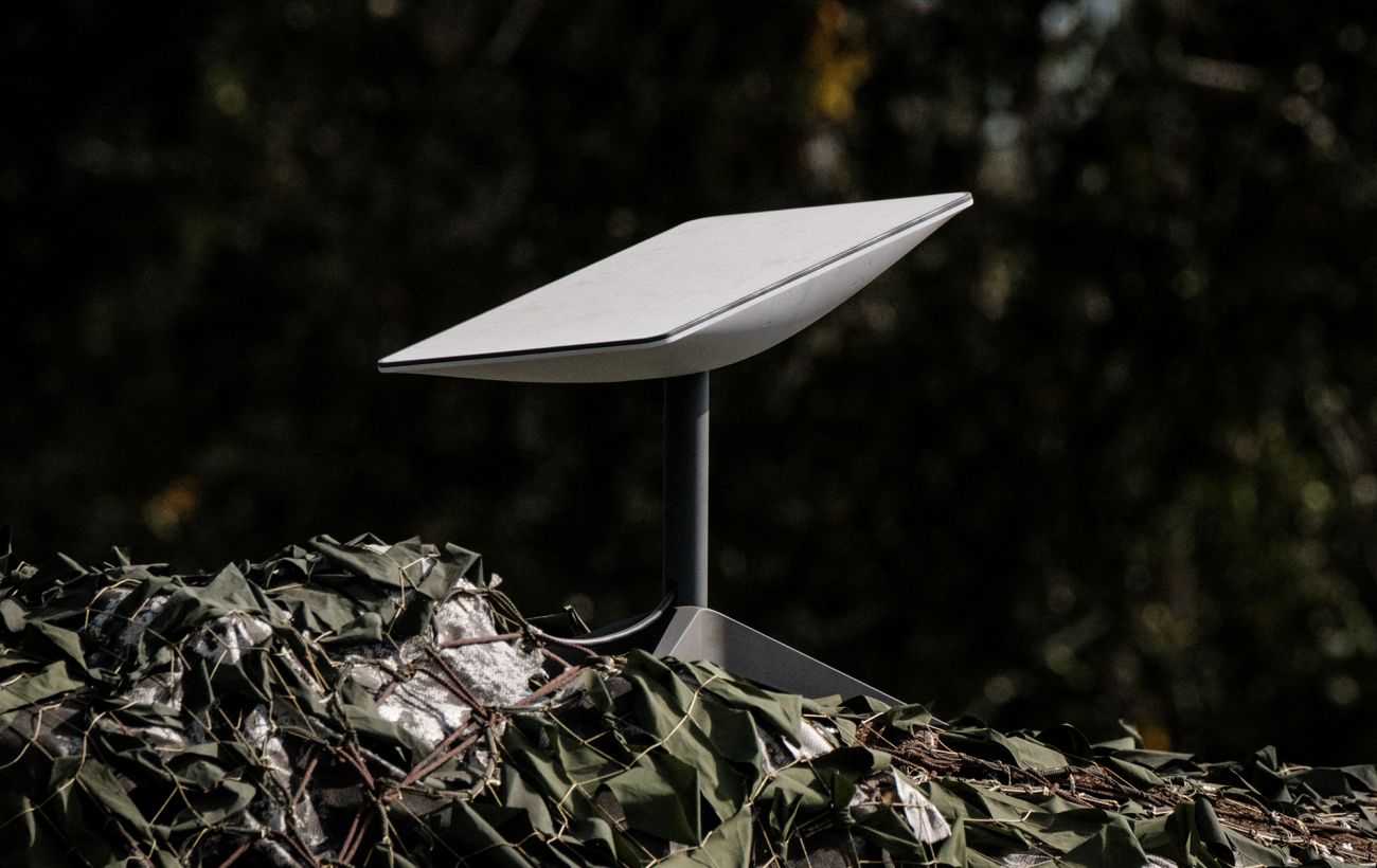 Азербайджанець постачав Starlink армії РФ через Латвію: як його покарали