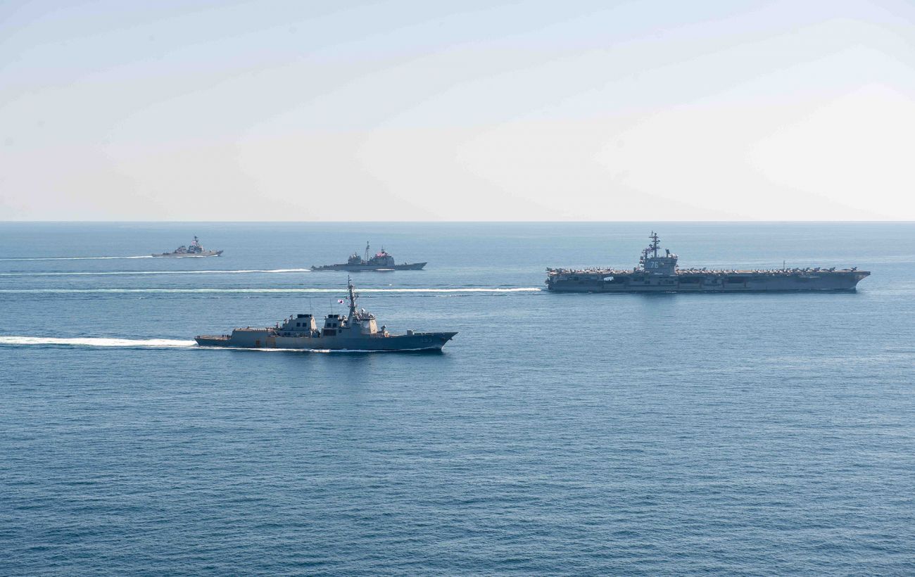 В Ірані погрожують припиняти спроби військових суден пройти через Ормузьку протоку