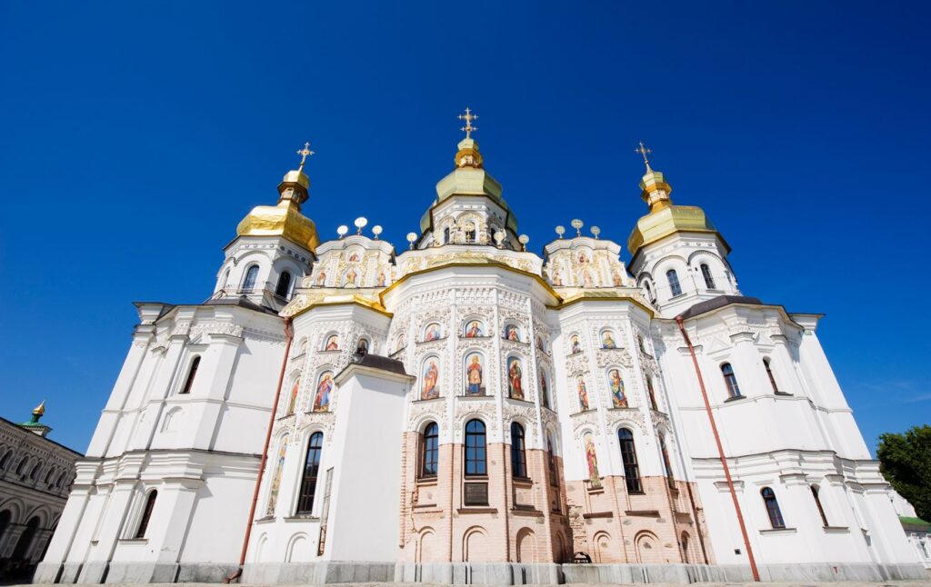 Успенський собор в Києві консервували після обстрілу, з ремонтом допоможе Швейцарія