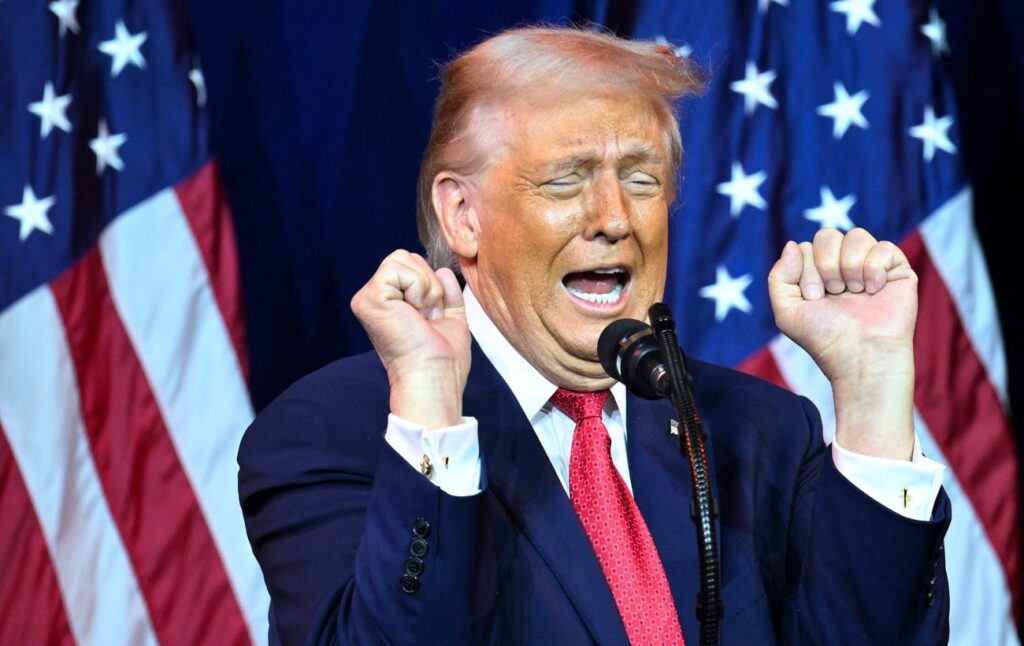 Трампа таємно евакуювали з Туреччини під виглядом їжі, - WP
